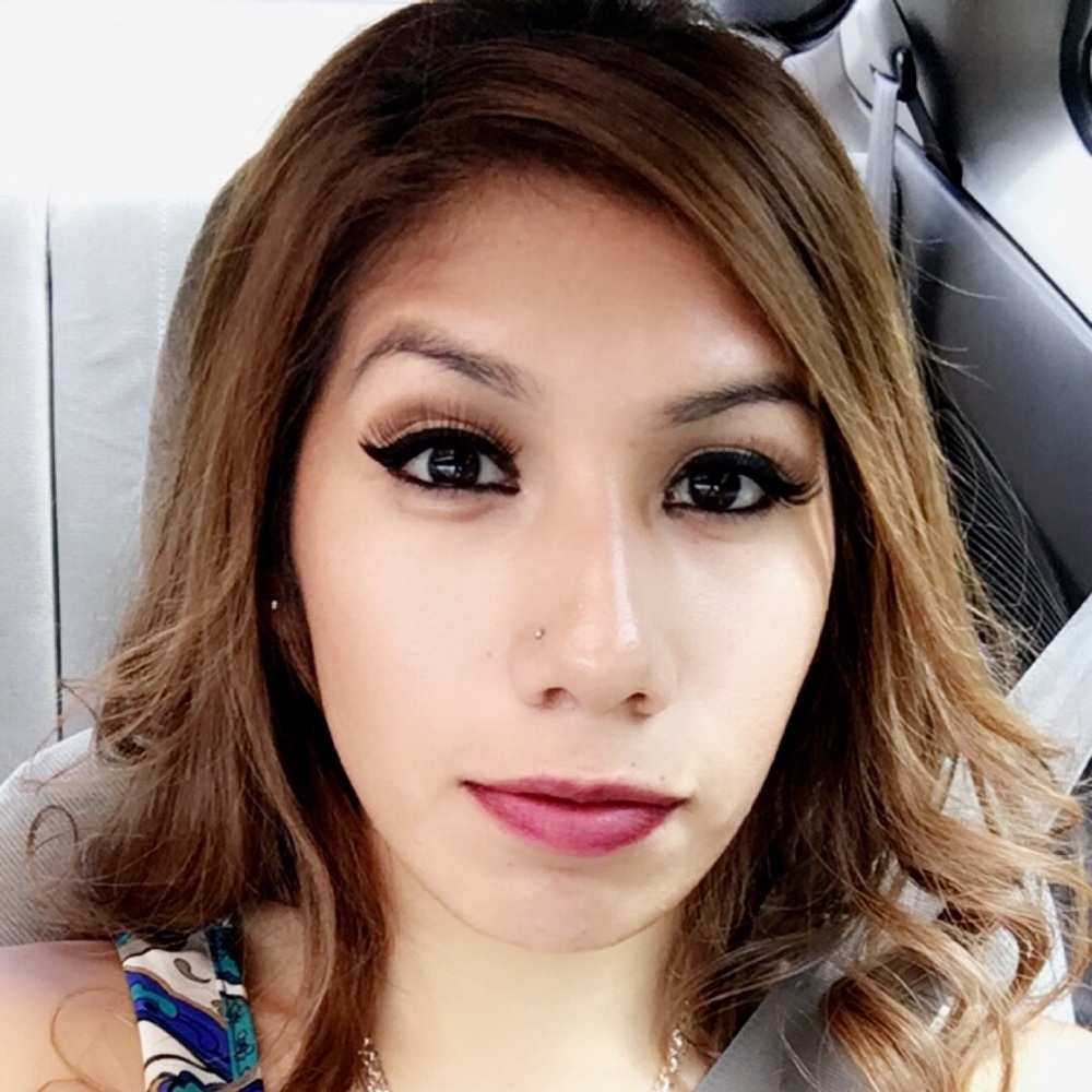 Meet your Posher, Magally